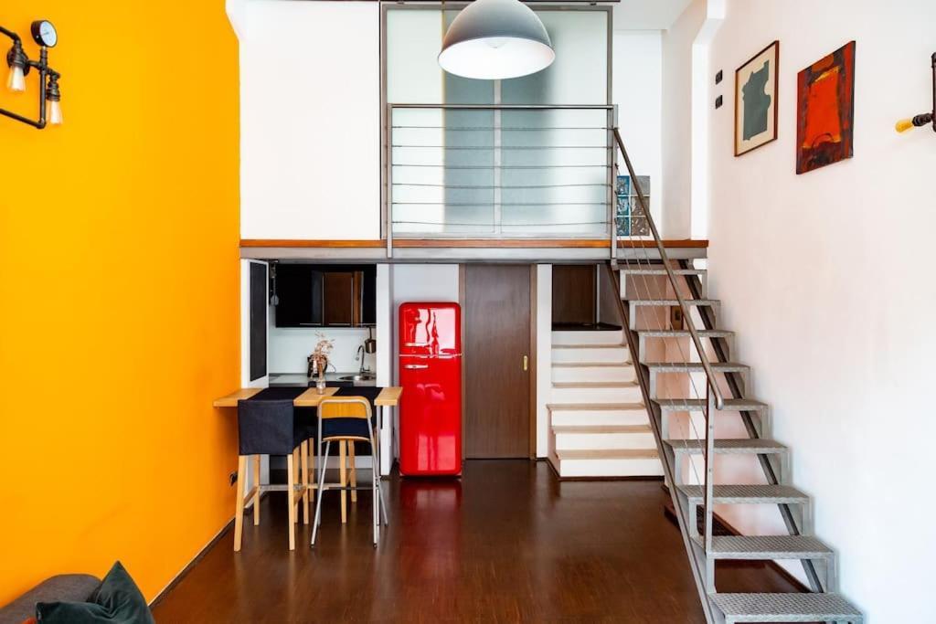 Ferienwohnung 2 Min Da Porta Genova - Elegante Bilocale Mailand Exterior foto